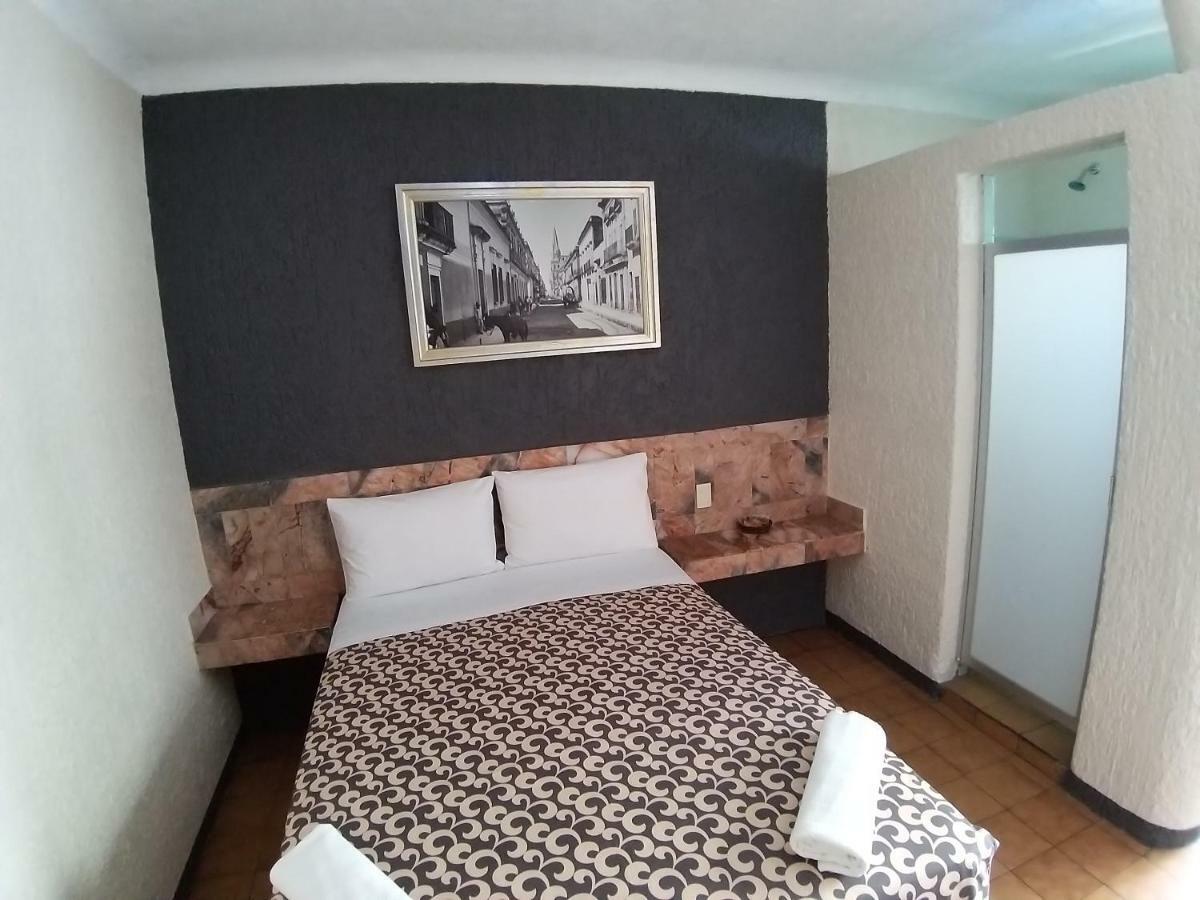Hotel Aguila Guadalajara Luaran gambar